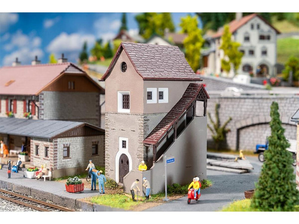 Faller FA120274 Zuos Switch House Kit II HO Gauge