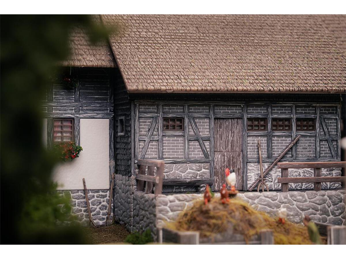 Faller Black Forest Farm w/Figures Anniversary Kit I HO Gauge 130013