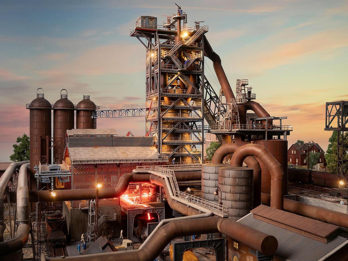 Faller Meiderich Blast Furnace with Casting Hall Kit III HO Gauge 130026