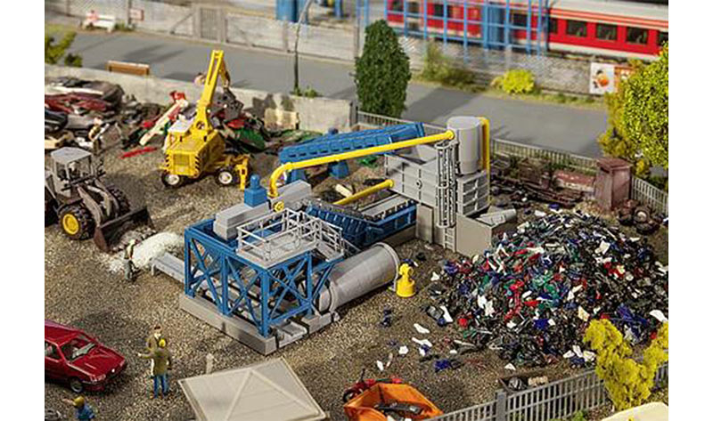 FALLER Scrap Metal Processor Model Kit IV HO Gauge 130186