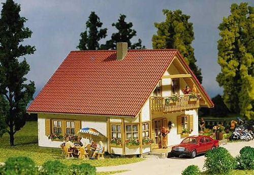 Faller FA130301 Romantica House Kit IV HO Gauge