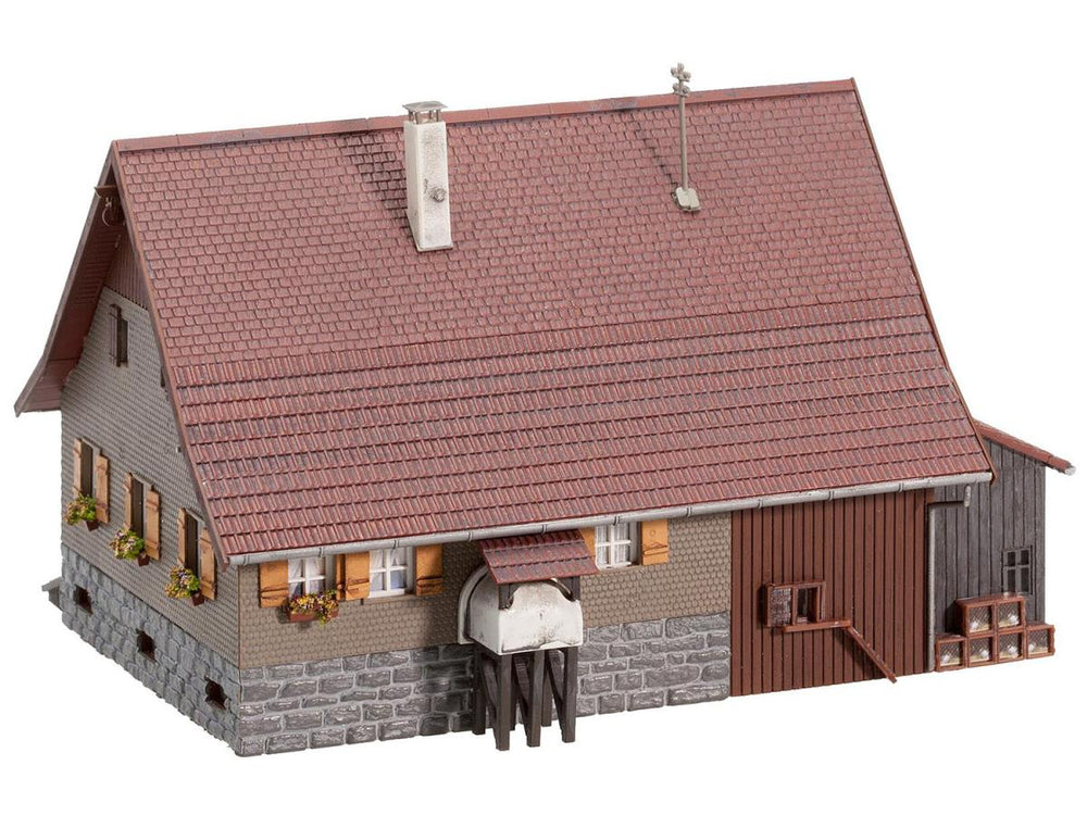 Faller Small Farmhouse Kit I HO Gauge 130536