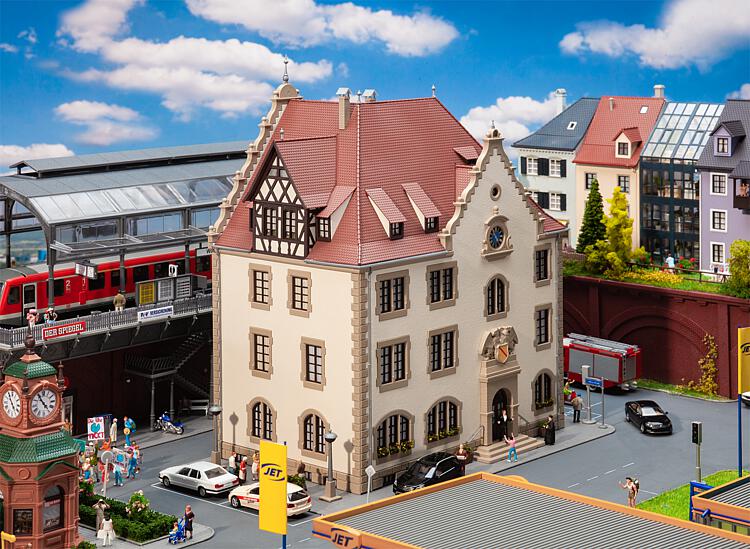 Faller District Court House Kit III FA130651 HO Gauge