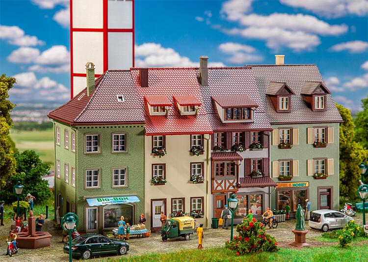 Faller Small Town Houses (3) Kit III FA130708 HO Gauge