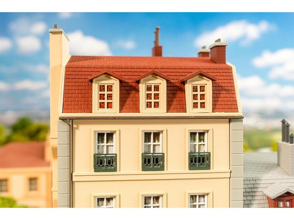 Faller FA130712 Townhouse (6 Storey) Kit III HO Gauge