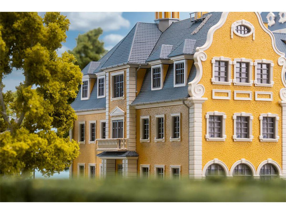 Faller Bellevue Hunting Lodge Kit I HO Gauge 130830