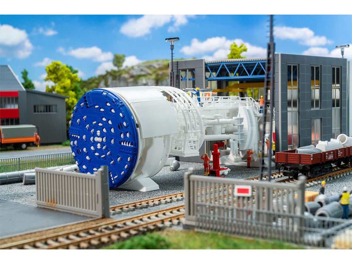 Faller FA130897 Tunnel Boring Machine Under Construction Kit V HO Gauge