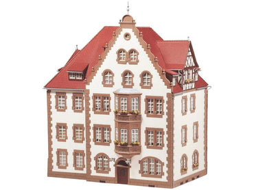Faller Erich Kastner Historic Secondary School Kit HO Gauge 130923