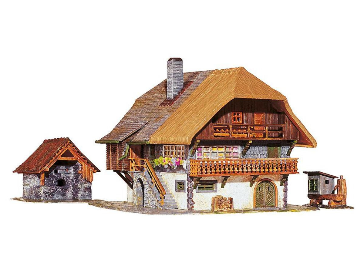 Faller FA131324 Black Forest Farmhouse Hobby Kit I HO Gauge