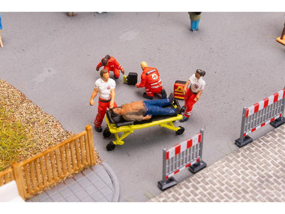 Faller Paramedics (5) & Trolley Figure Set HO Gauge 151722