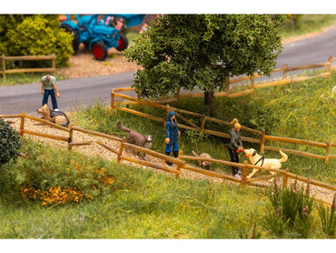 Faller Walkers (3) & Dogs (4) Figure Set HO Gauge 151745