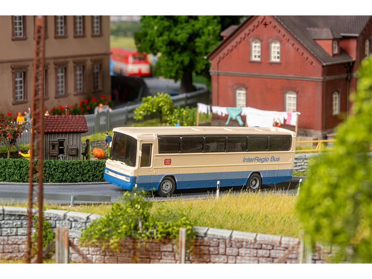 Faller FA161424 Car System MB O 303 InterRegio Bus IV HO Gauge