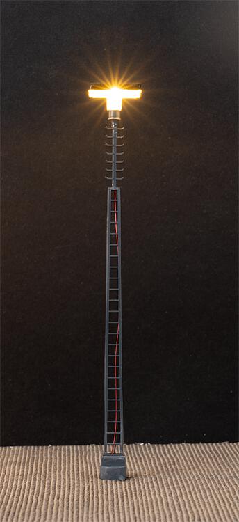 Faller 180210  LED Top Lit Yard Lamp 145mm