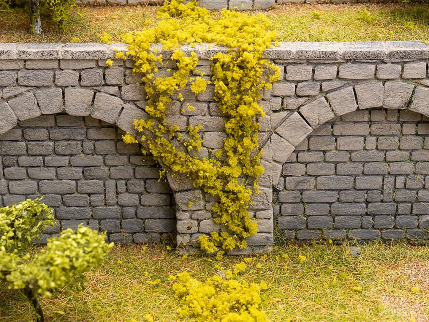 Faller Leaf Foliage 280x140mm Light Green 181621