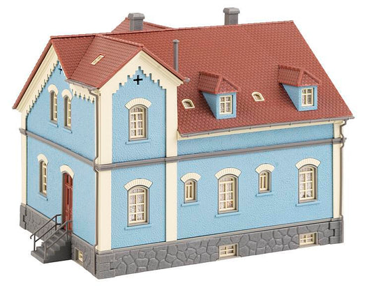 Faller 191775  Large Development House Model of the Month Kit III