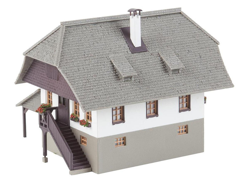 Faller FA191825 Oberprechtal Labourers House Model of the Month Kit I HO Gauge