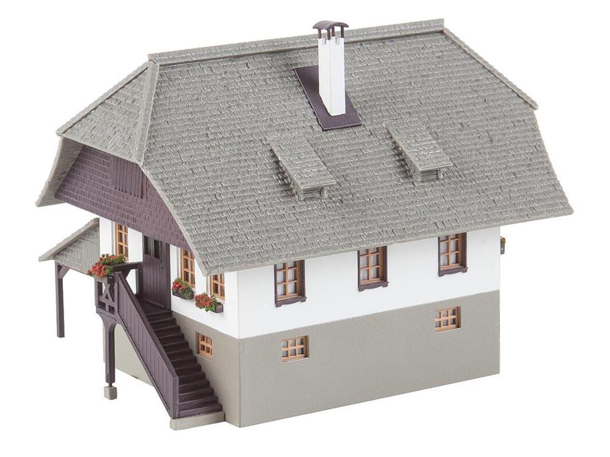 Faller FA191825 Oberprechtal Labourers House Model of the Month Kit I HO Gauge