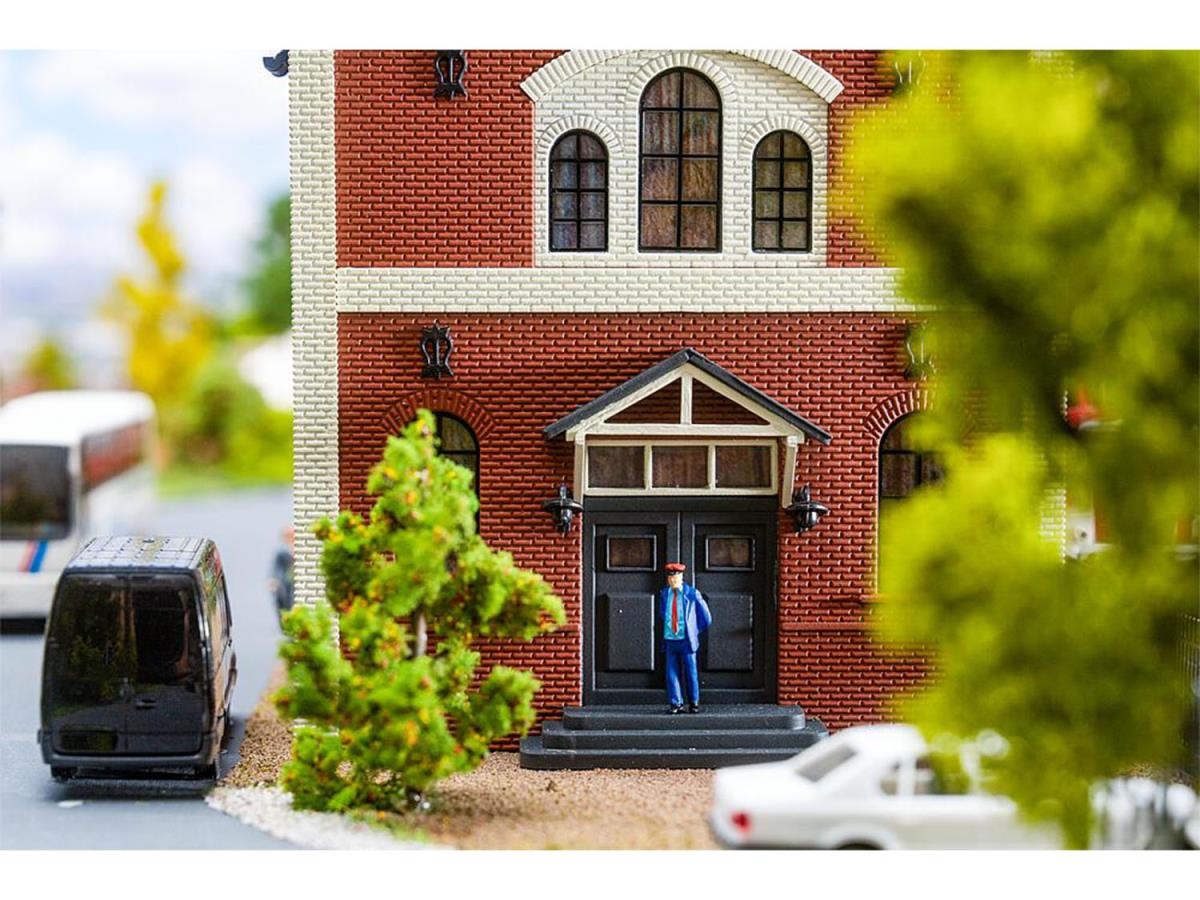 Faller FA191828 DB Administration Building Model of the Month Kit II HO Gauge