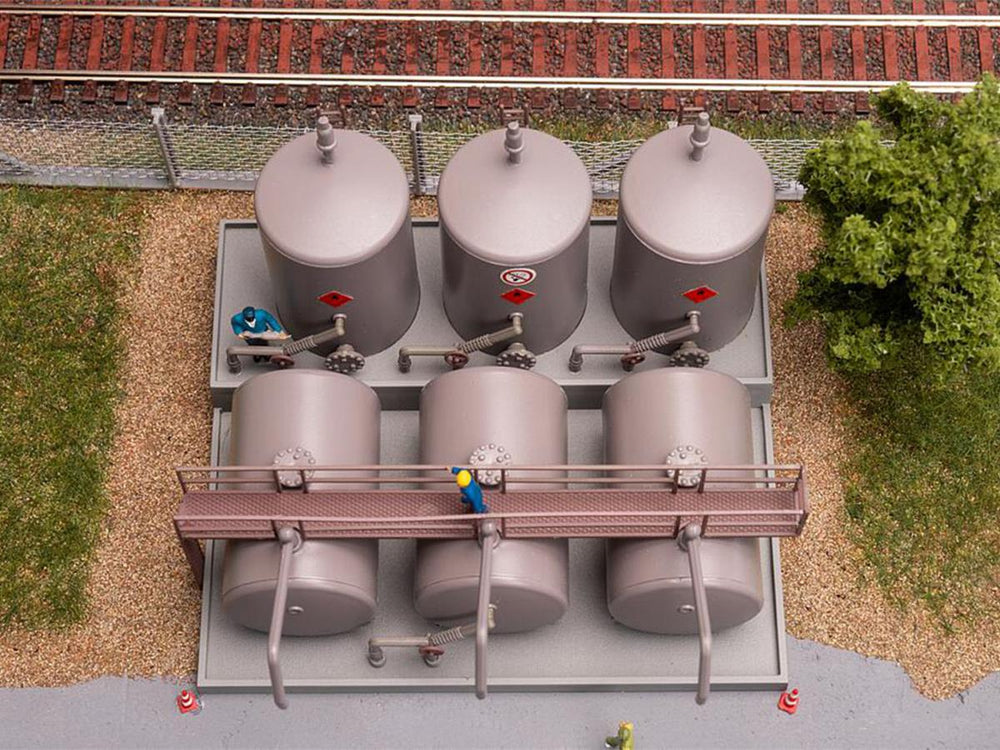 Faller Tank Farm Model of the Month Kit III HO Gauge 191838