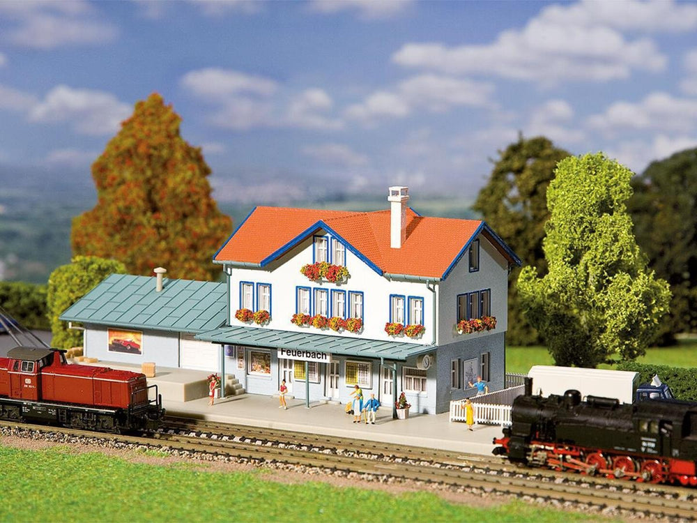 Faller FA212110 Feuerbach Station Kit III N Gauge