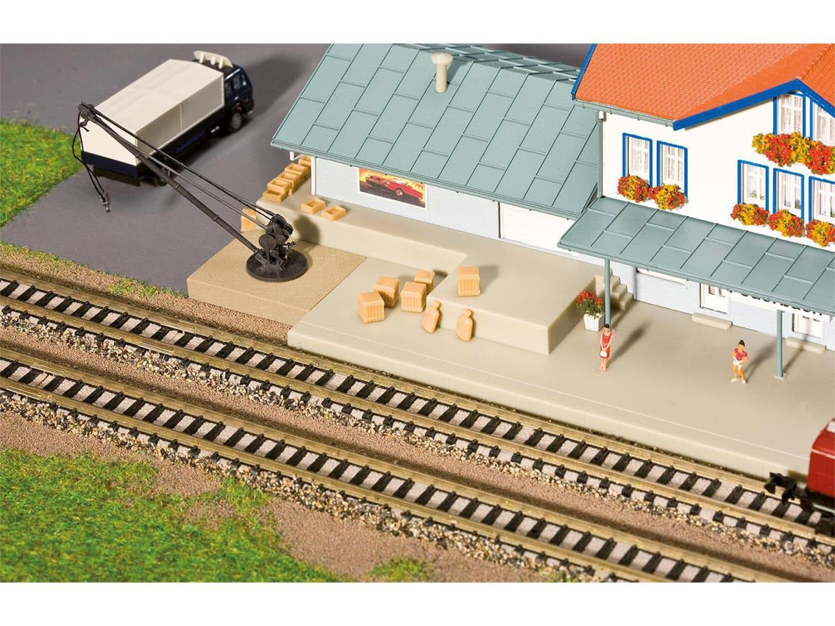 Faller FA212110 Feuerbach Station Kit III N Gauge