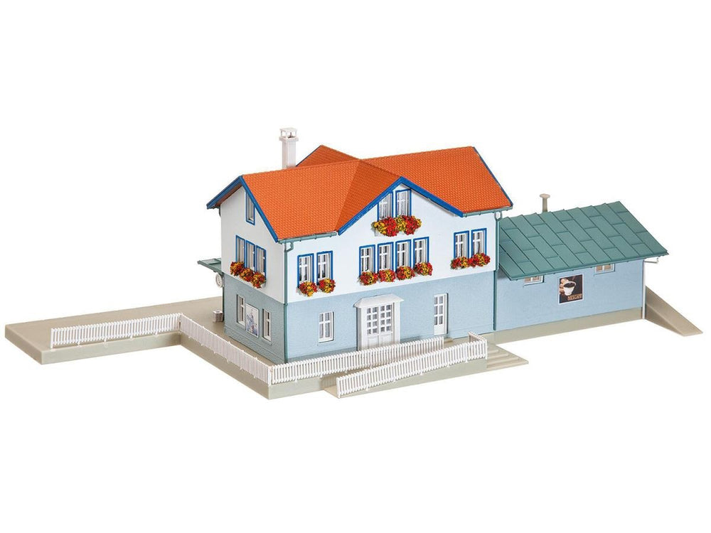 Faller FA212110 Feuerbach Station Kit III N Gauge