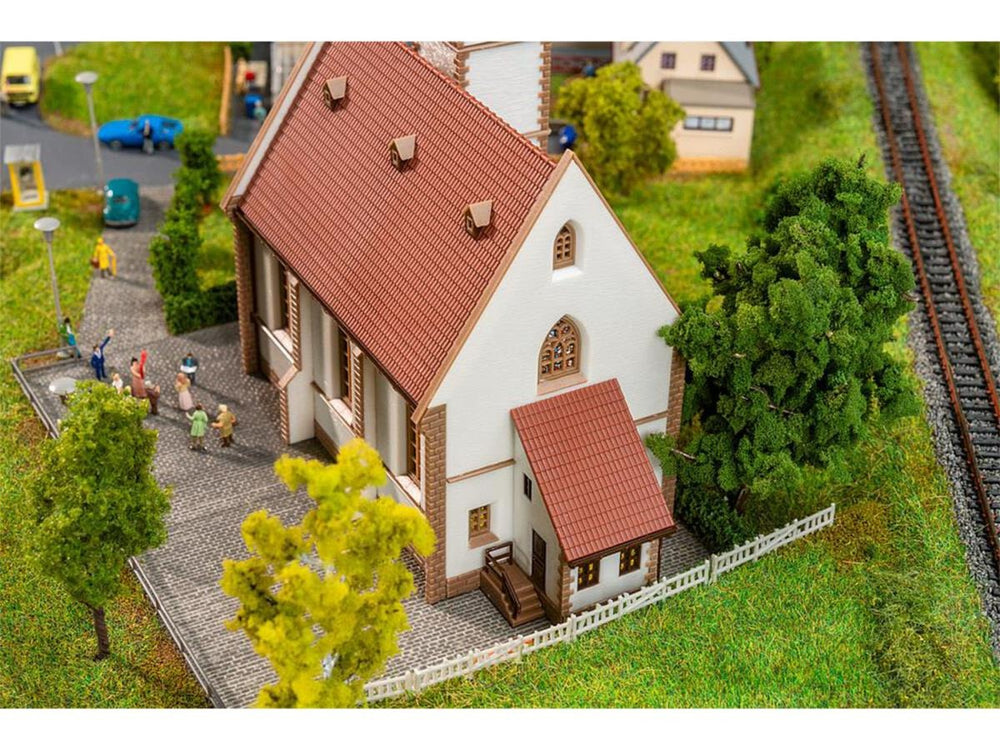 Faller FA231726 Village Church Model of the Month Kit I N Gauge