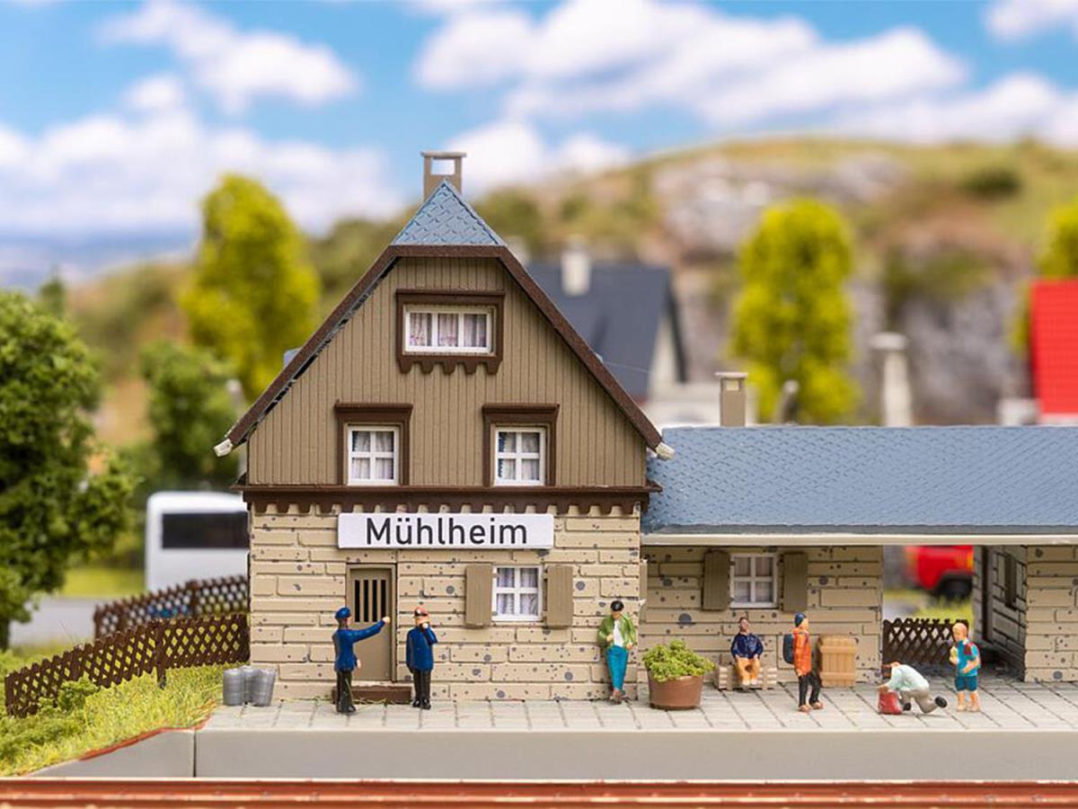 Faller Muhlheim Railway Station Model of the Month Kit III N Gauge 231731