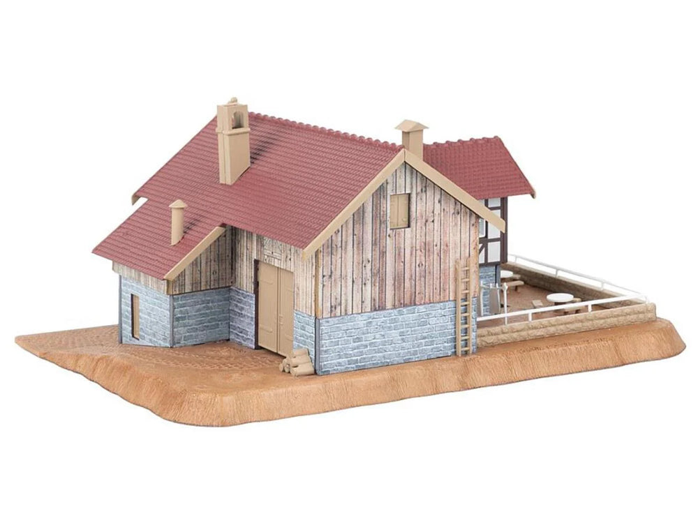 Faller Zur Post Inn w/Beer Garden Kit III N Gauge 232138