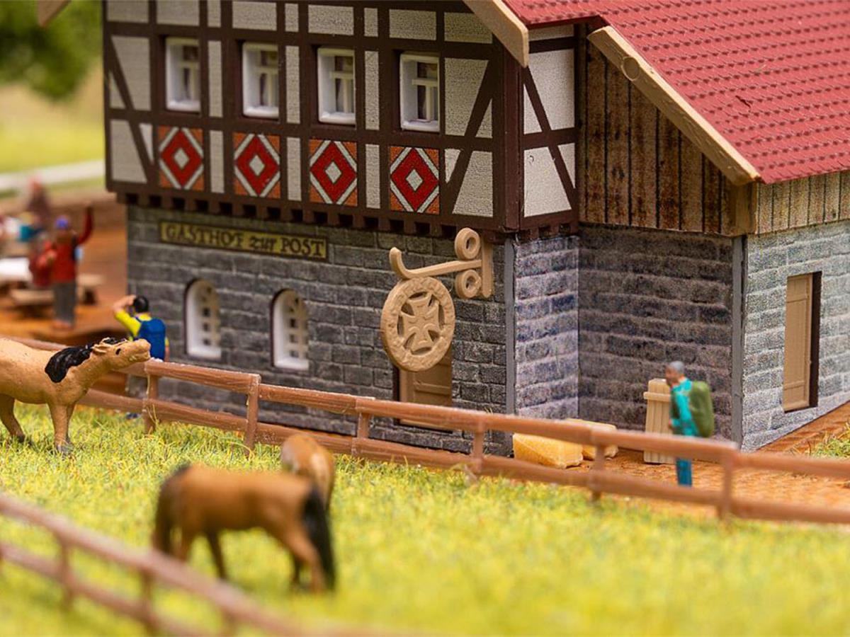 Faller Zur Post Inn w/Beer Garden Kit III N Gauge 232138