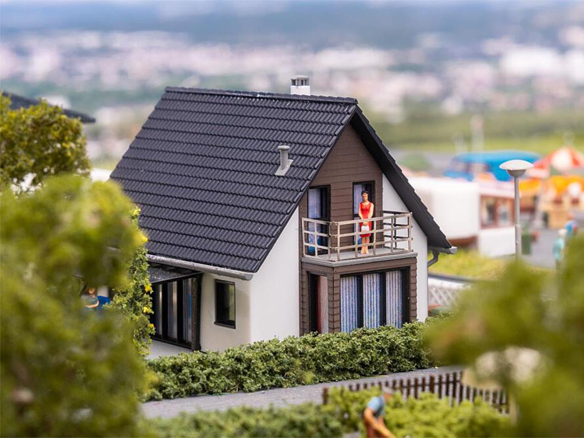 Faller Detached House Kit V N Gauge 232147