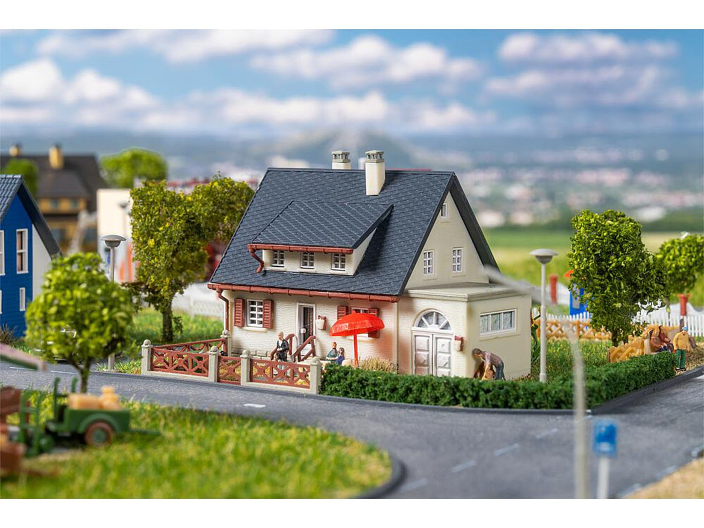 Faller FA232404 Detached House Kit IV N Gauge