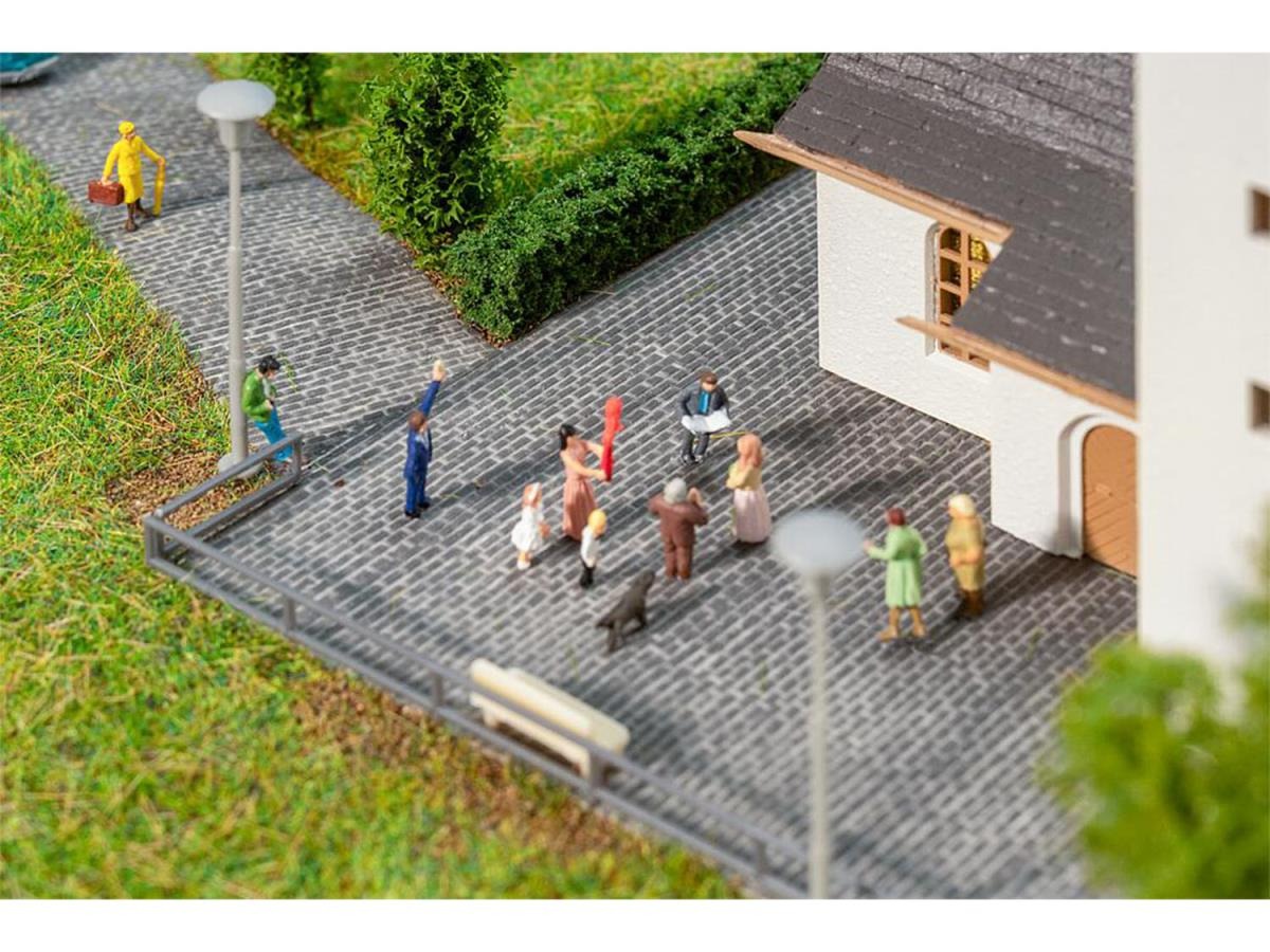 Faller FA272311 Dark Grey Cobblestone Pavement Premium Road Film N Gauge