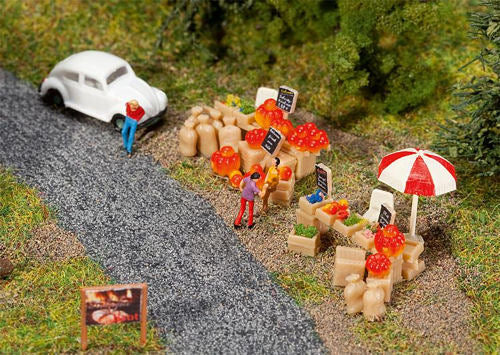 Faller Street Peddling Scene Building Kit III N Gauge 272536