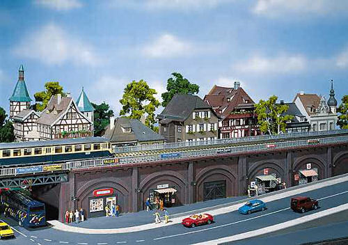 Faller Arcades with Shops Building Kit II N Gauge 272577