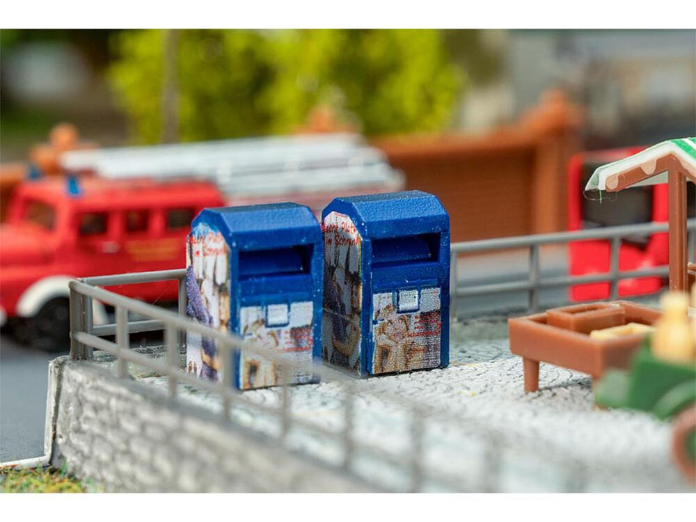 Faller FA272927 Clothes Recycling Containers (2) Kit V N Gauge