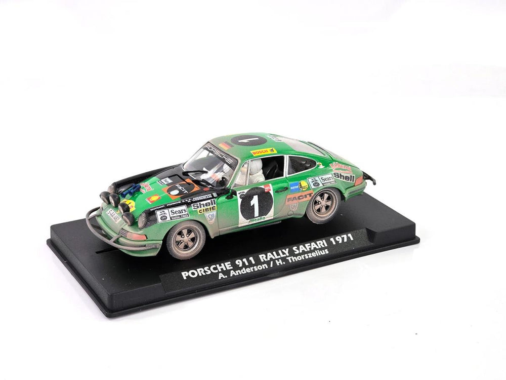 Fly Car Model P911 Safari No.1 Weathered FLYA2084AR 1:32 Slot Car