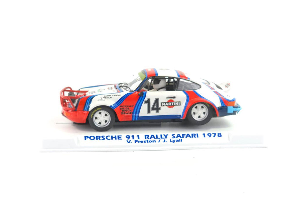 Fly Car Model P911 Safari 1978 Preston Jr/Lyall FLYE2110 1:32 Slot Car