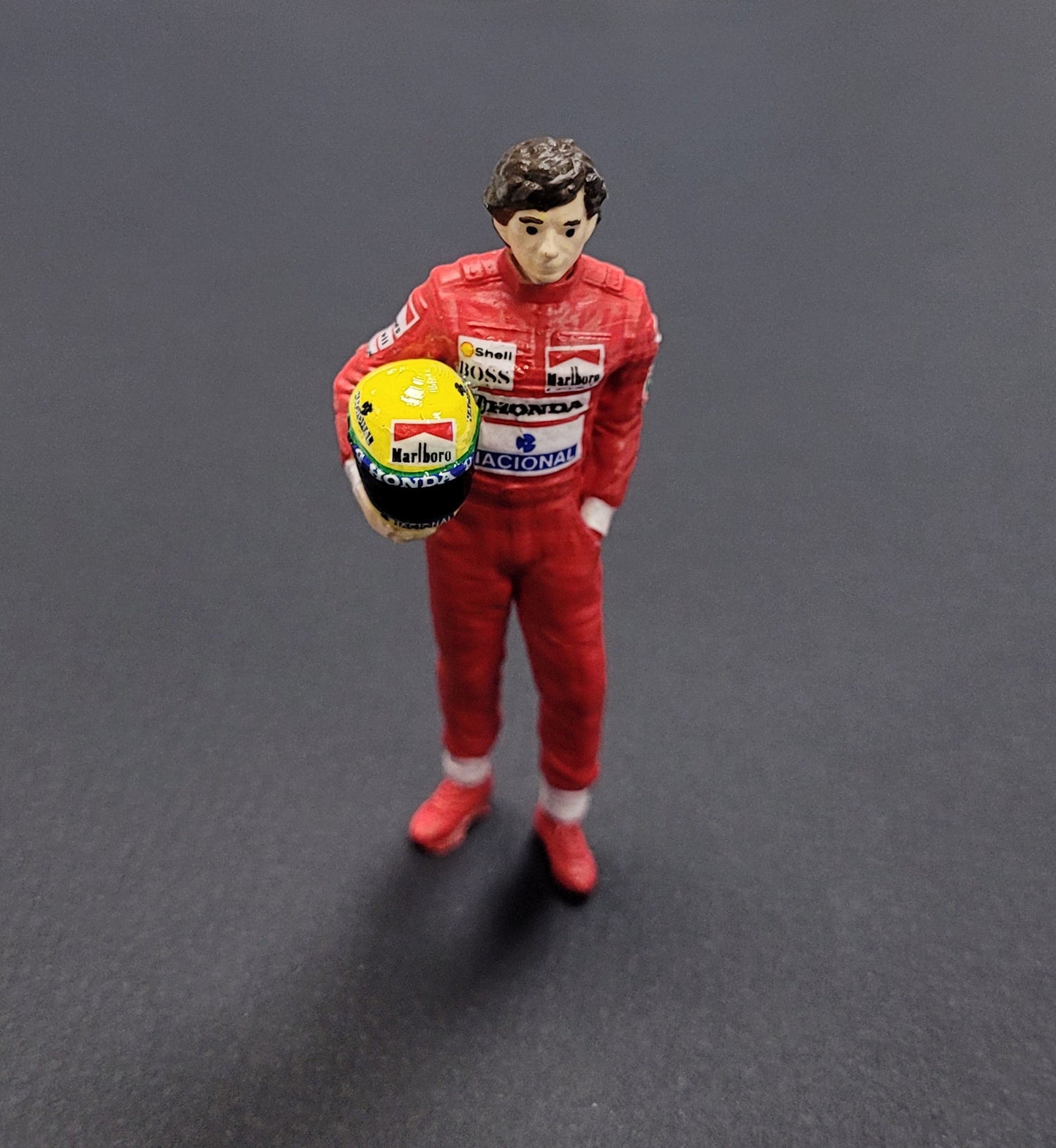 Fly Car Model Ayrton Senna 1993 w/Helmet Figure 1:32 F.SEN3