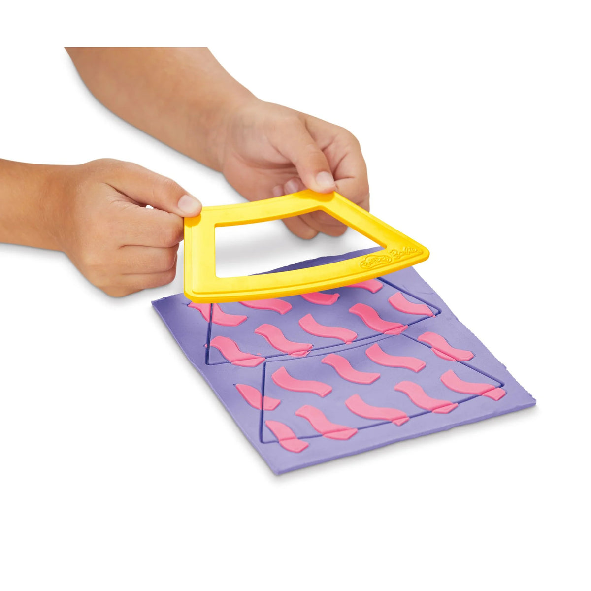 Play-Doh Barbie Fashion Accessories - Fashionista Ruffles - image 6