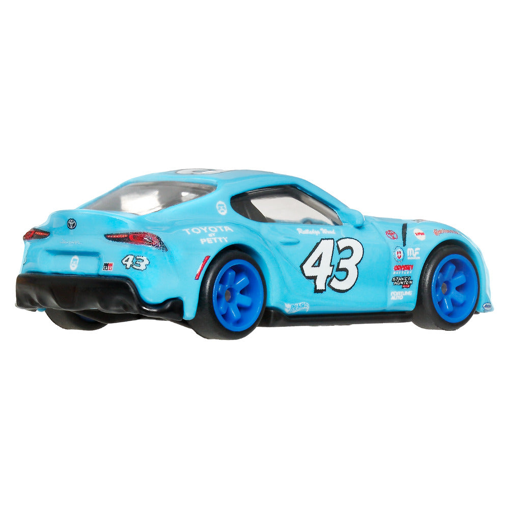 Hot Wheels Premium Boulevard 2021 Toyota GR Supra Age 3+ Mattel JHW34