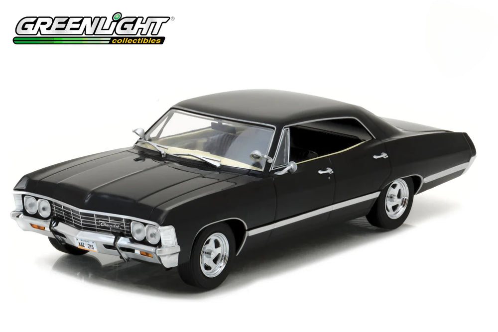 Greenlight 1967 Chevrolet Impala Sport Sedan Tuxedo Black 1:64 Diecast Model