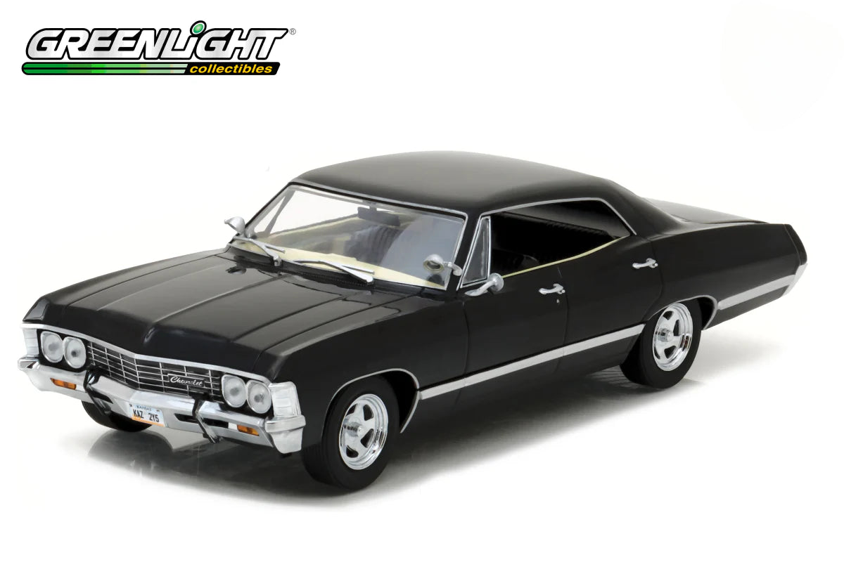 Greenlight 1967 Chevrolet Impala Sport Sedan Tuxedo Black 1:64 Diecast Model
