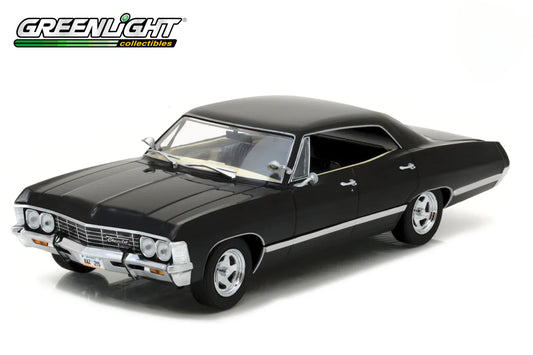 Greenlight 1967 Chevrolet Impala Sport Sedan Tuxedo Black 1:64 Diecast Model