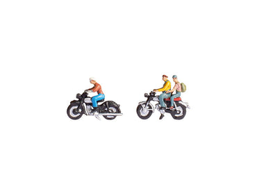 Gaugemaster Motorcyclists (2) Figure Set GM3910161 TT
