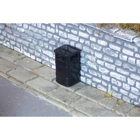 Gaugemaster GM464 Litter Bins (3) - Pre-made & Pre-coloured OO Gauge Scenics