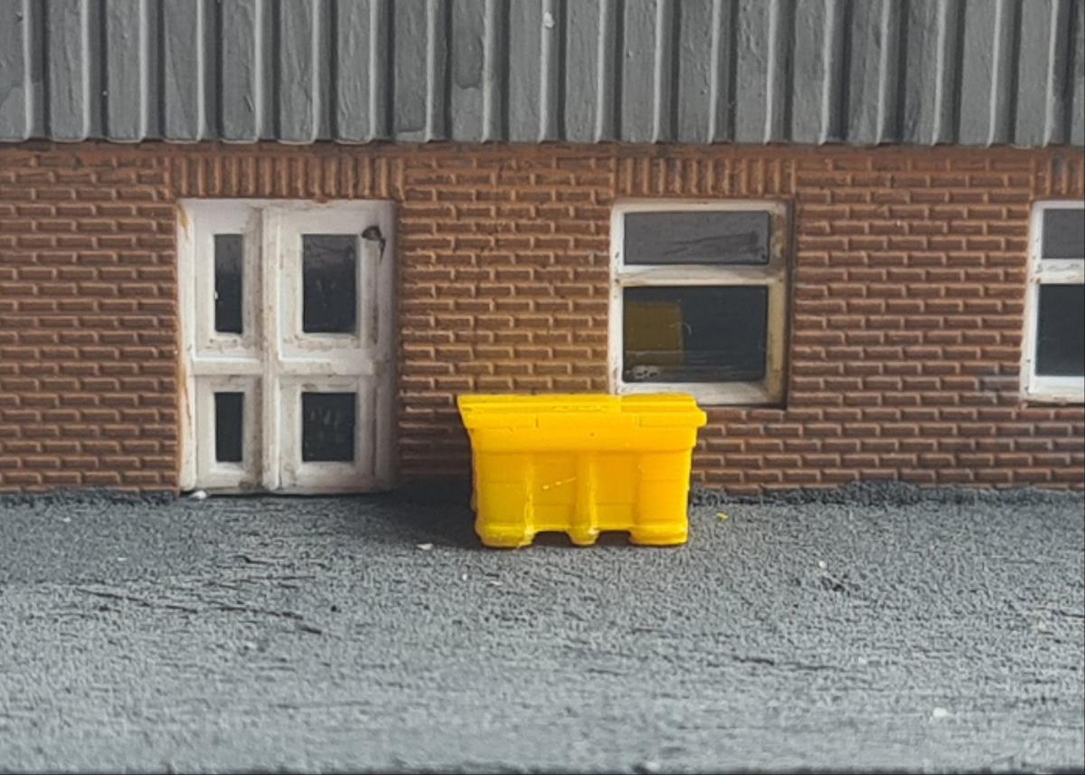 Kestrel GMKD87 Modern Grit Boxes 3pcs (Pre-Built) N Gauge
