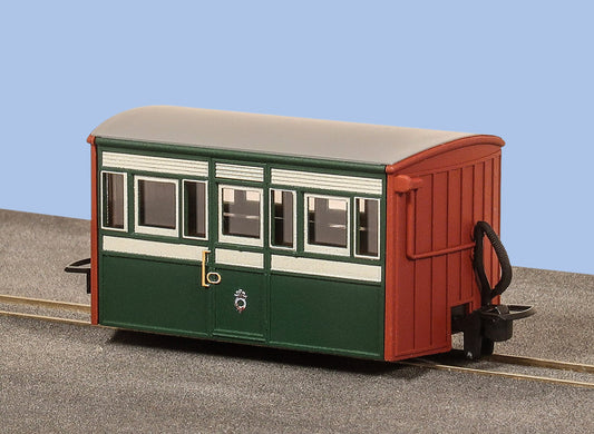 PECO GR-556A F.R. 4 Wheel Bug Box Coach, 3rd Class, Early Pres Livery OO9 Gauge