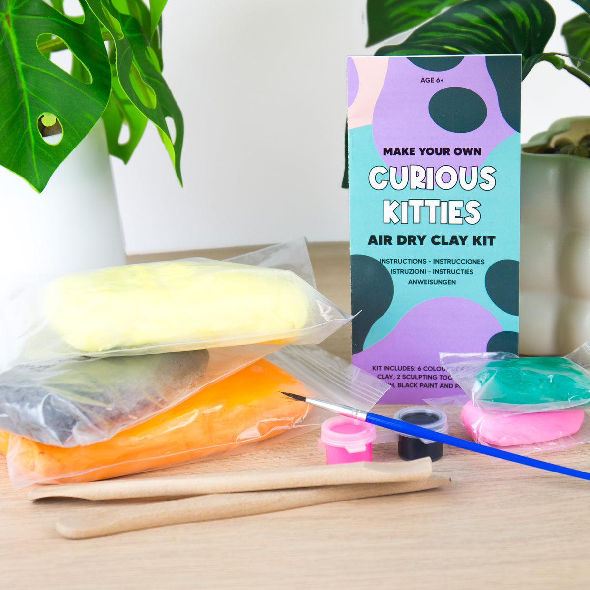 Gift Republic Curious Kitties Air Dry Clay Kit