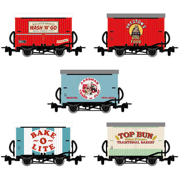 PECO x Aardman 50th Anniversary Wallace & Gromit OO9 5-Van Collectors Set